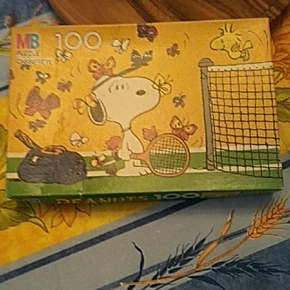 3/$20  Peanuts 100-Piece Puzzle - Yellow